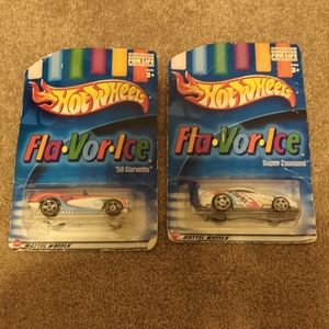 Hot Wheels Fla For Ice. 58 Corvette and super tsunami